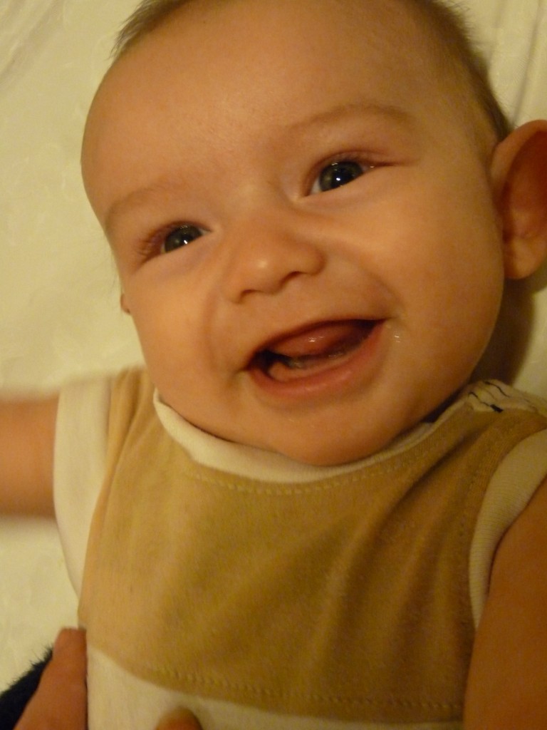 3.5-month-old_baby_laughing